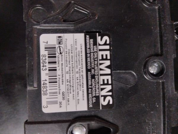 Interruptor termomagnético 30-A 2 polos 120/240V 60Hz tipo QP Mca. Siemens Q230